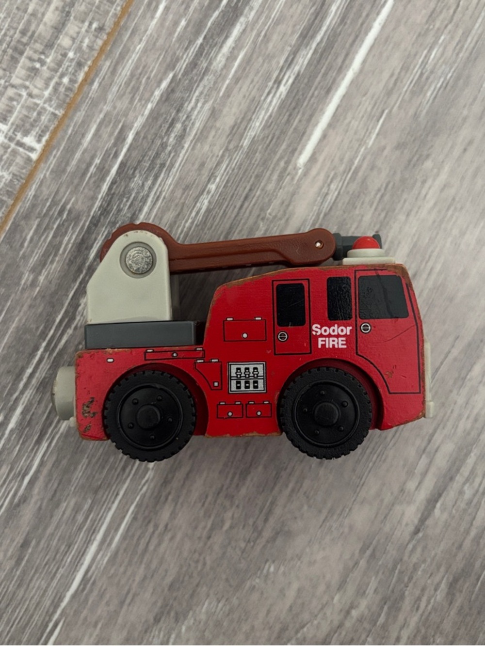 Wooden Sodor Fire Truck Hook & Ladder - Thomas & Friends - Picture 7 of 8